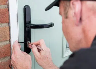 Merrick NY Locksmith Store Merrick, NY 516-268-2371 - unlock-door